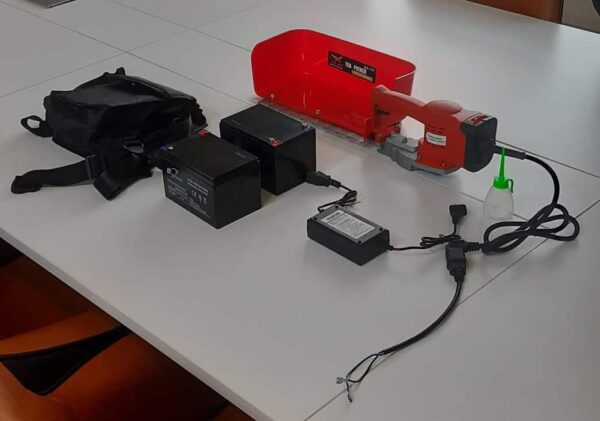 Hawking Electric Tea Picker 24v 400watts with 2 Batteries